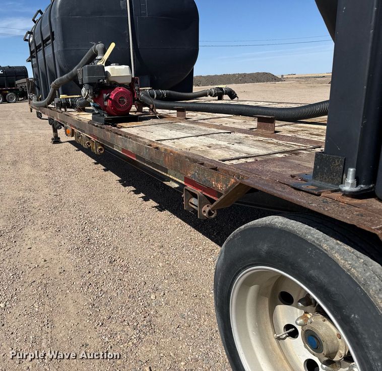 image for item NN9706 2001 SFS drop deck trailer
