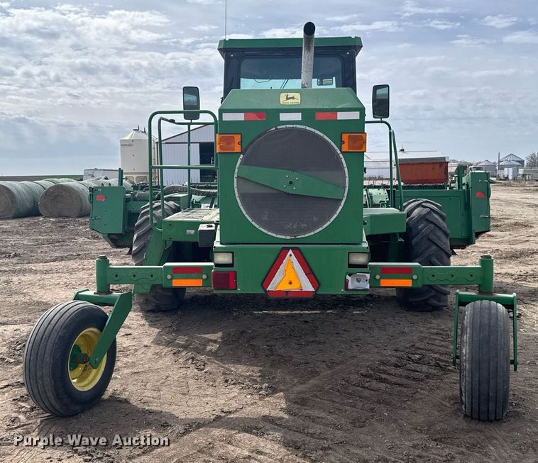 image for item NN9739 1999 John Deere 4890 SP swather / windrower
