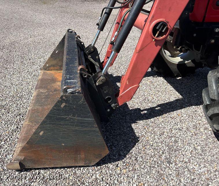 image for item OB9459 2005 Massey Ferguson 5435 MFWD tractor