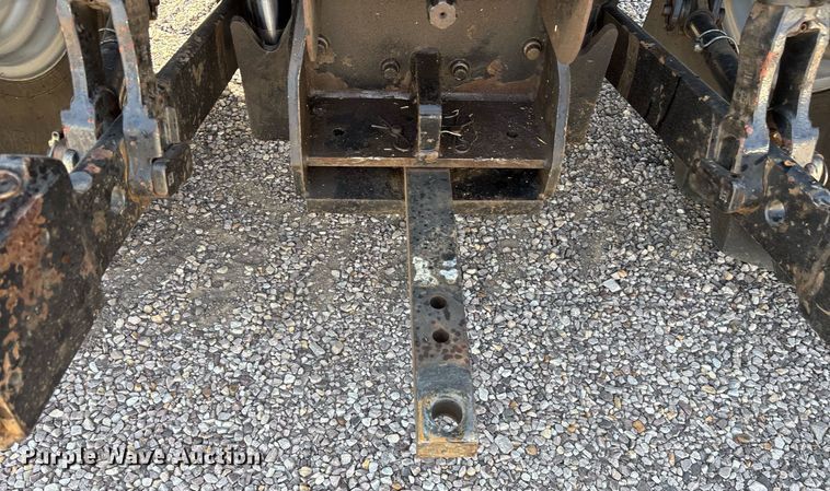 image for item OB9459 2005 Massey Ferguson 5435 MFWD tractor