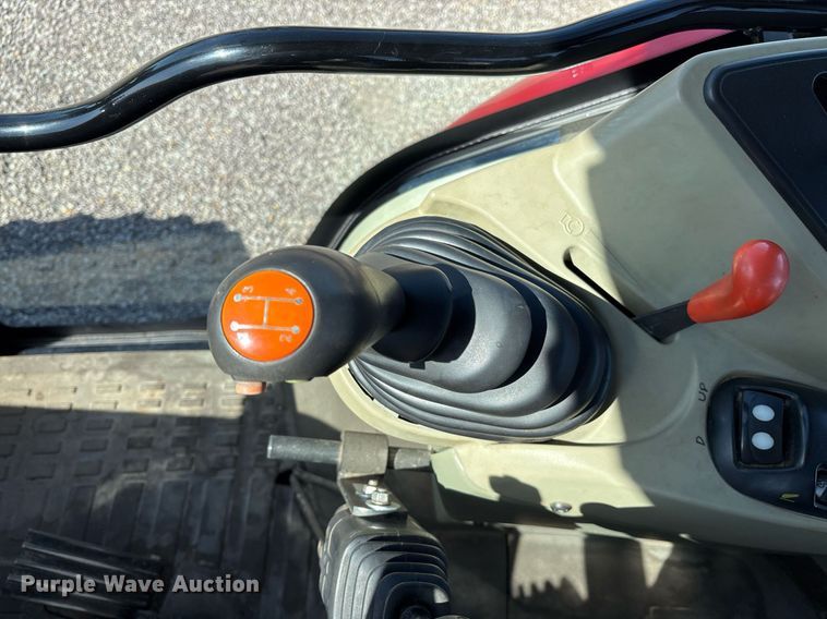 image for item OB9459 2005 Massey Ferguson 5435 MFWD tractor