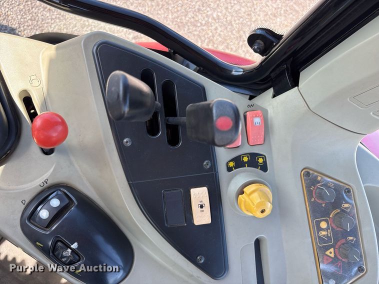 image for item OB9459 2005 Massey Ferguson 5435 MFWD tractor