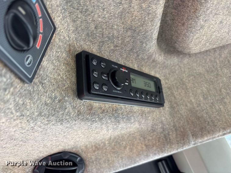 image for item OB9459 2005 Massey Ferguson 5435 MFWD tractor