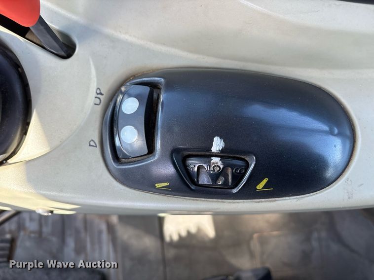 image for item OB9459 2005 Massey Ferguson 5435 MFWD tractor