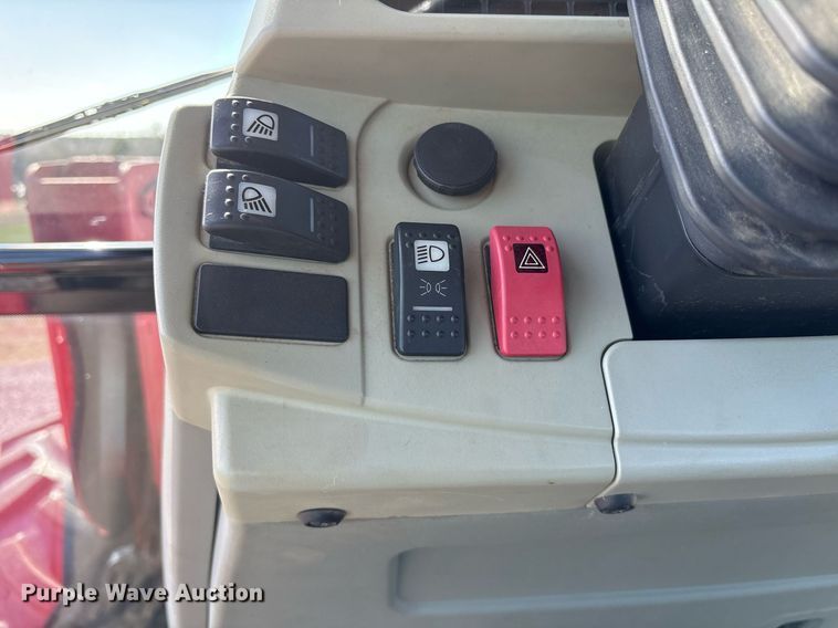 image for item OB9459 2005 Massey Ferguson 5435 MFWD tractor