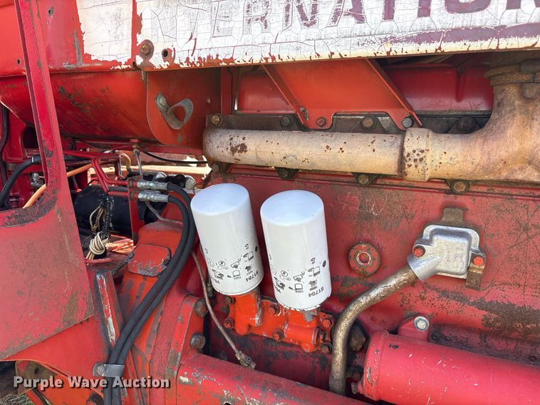 image for item OB9481 International Hydro 100 tractor