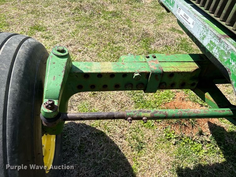 image for item OB9482 1979 John Deere 4240 tractor