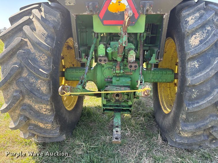 image for item OB9482 1979 John Deere 4240 tractor
