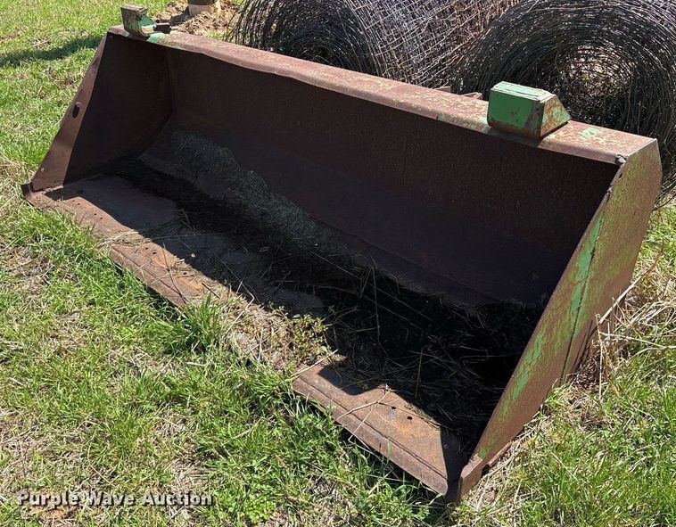 image for item OB9482 1979 John Deere 4240 tractor