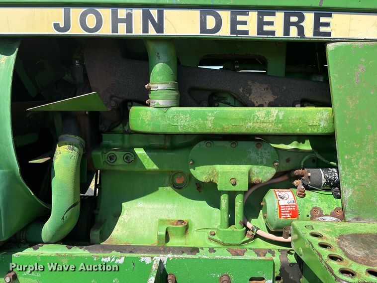 image for item OB9482 1979 John Deere 4240 tractor