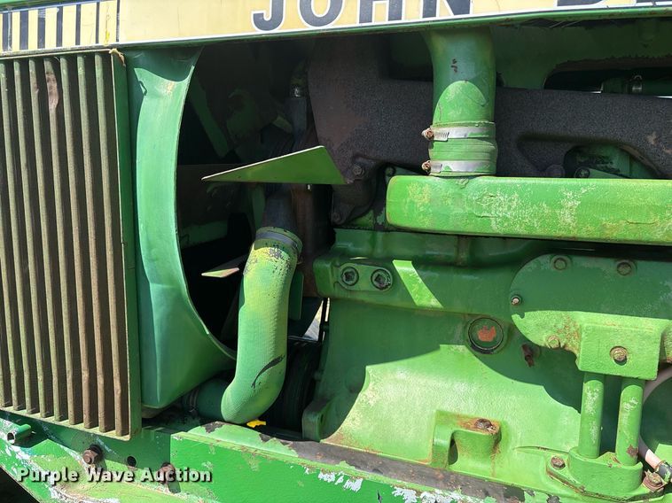 image for item OB9482 1979 John Deere 4240 tractor