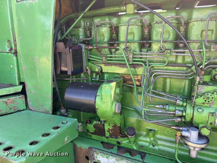 image for item OB9482 1979 John Deere 4240 tractor