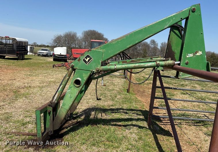 image for item OB9482 1979 John Deere 4240 tractor