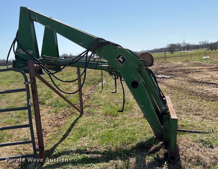 image for item OB9482 1979 John Deere 4240 tractor