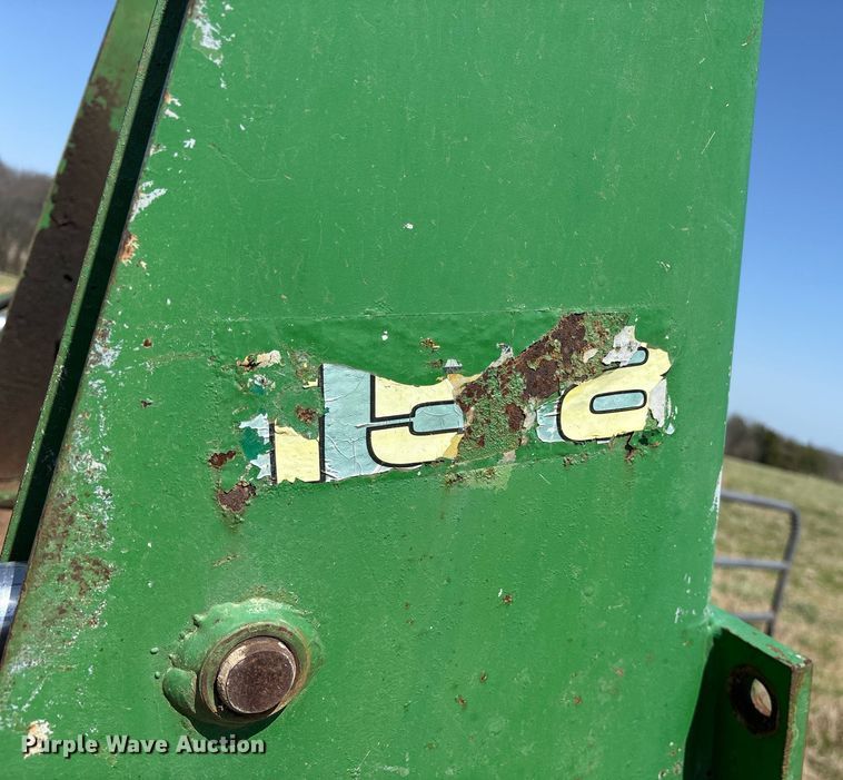 image for item OB9482 1979 John Deere 4240 tractor