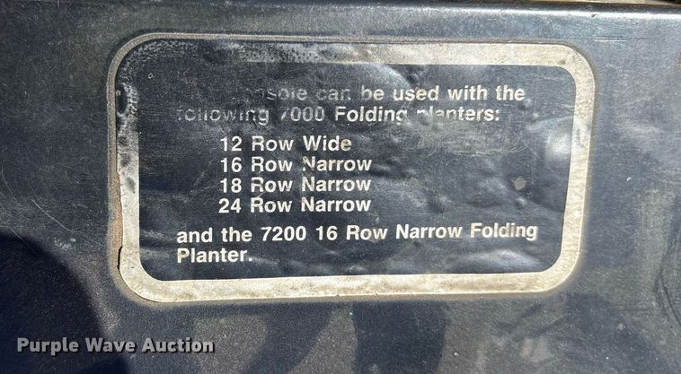 image for item OB9483 John Deere 1770 planter