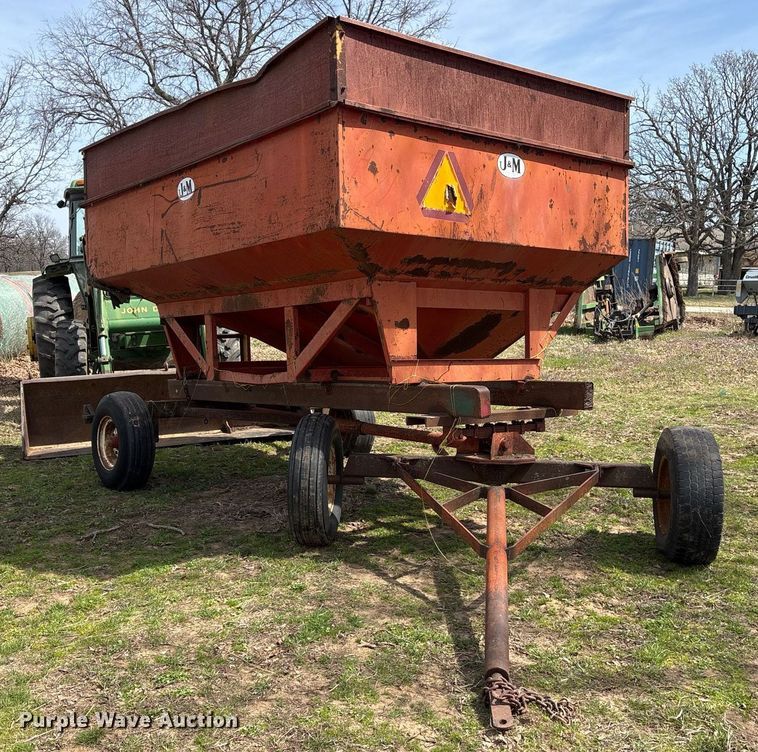 image for item OB9556 (2) J&M 250-7 gravity wagons