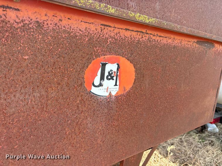 image for item OB9556 (2) J&M 250-7 gravity wagons