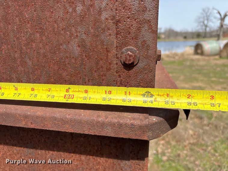 image for item OB9556 (2) J&M 250-7 gravity wagons