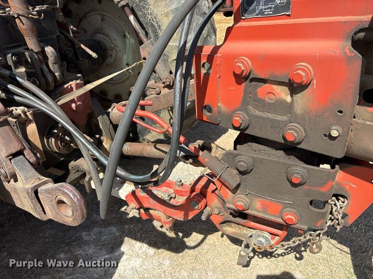 image for item OB9559 2005 New Holland Discbine 1432 swather / windrower