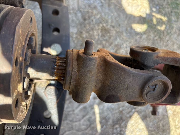 image for item OB9559 2005 New Holland Discbine 1432 swather / windrower