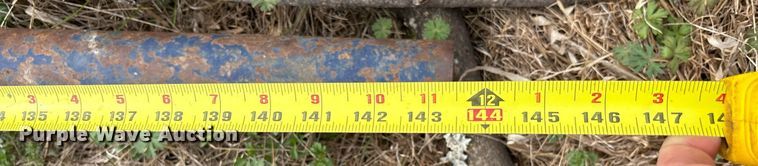 image for item OB9568 Lewis Cattle Oiler Co cattle rub