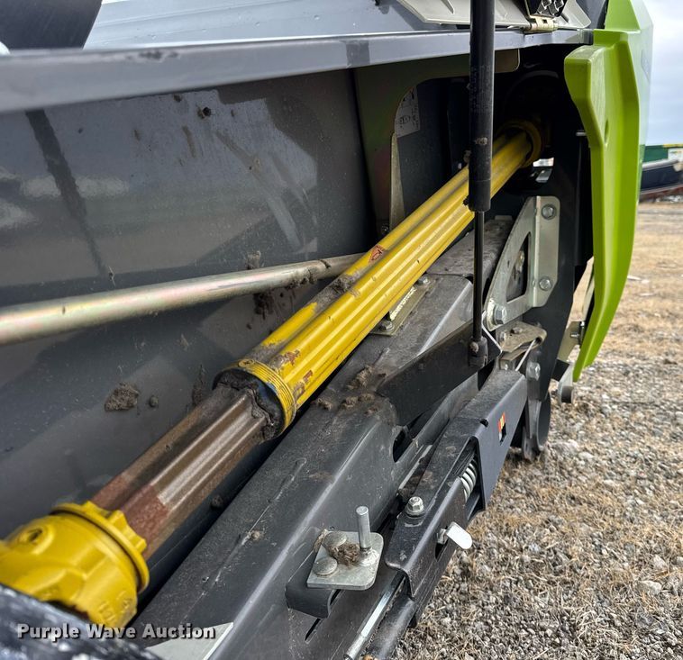 image for item YA0367 2021 Claas Convio Flex 1380 flex draper head