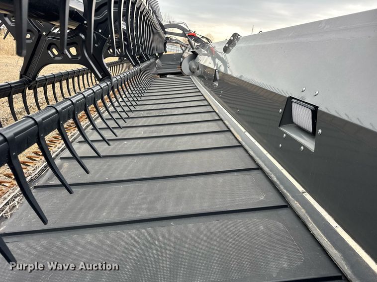 image for item YA0367 2021 Claas Convio Flex 1380 flex draper head