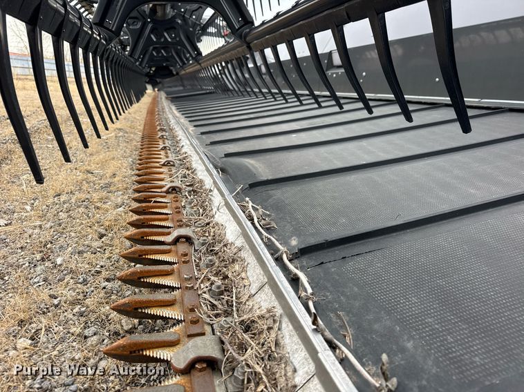 image for item YA0367 2021 Claas Convio Flex 1380 flex draper head