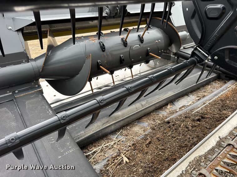 image for item YA0367 2021 Claas Convio Flex 1380 flex draper head