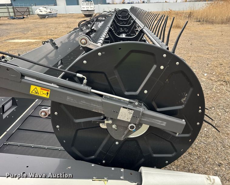 image for item YA0367 2021 Claas Convio Flex 1380 flex draper head