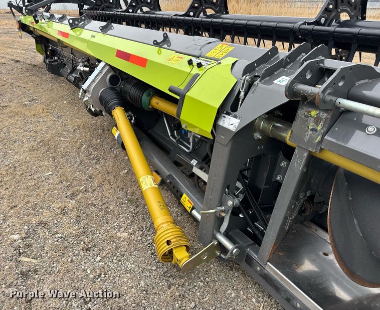 image for item YA0367 2021 Claas Convio Flex 1380 flex draper head