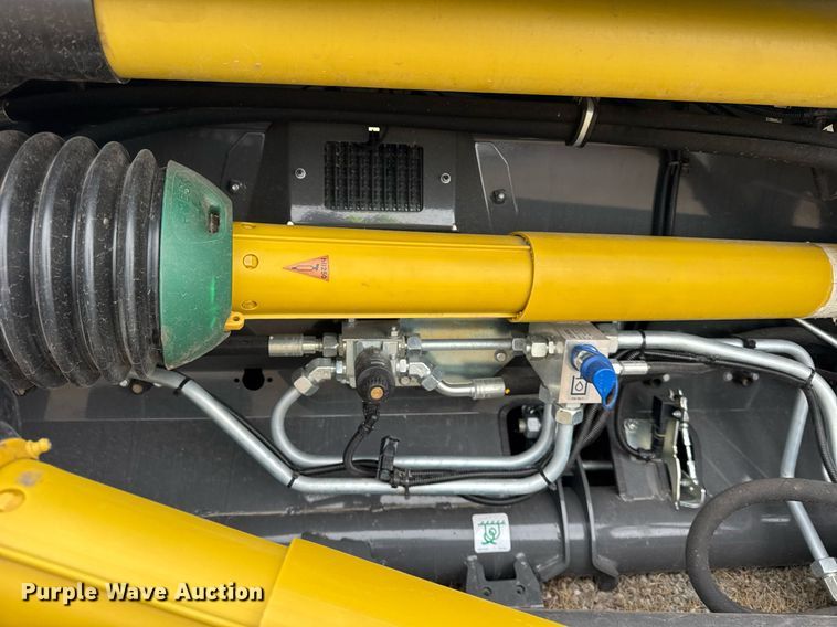 image for item YA0367 2021 Claas Convio Flex 1380 flex draper head