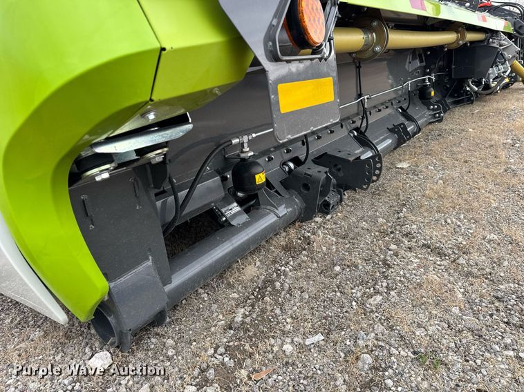 image for item YA0367 2021 Claas Convio Flex 1380 flex draper head