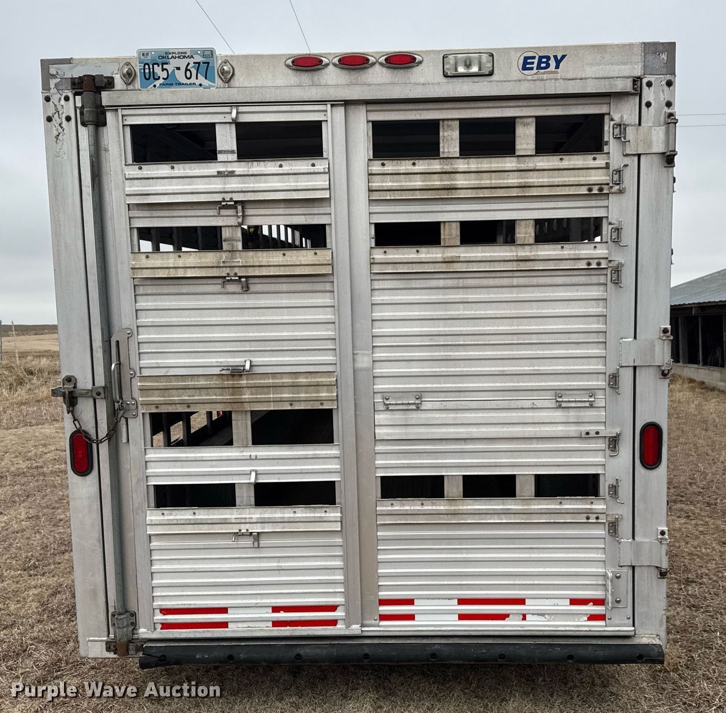 2014 M.H. EBY Ruff Neck livestock trailer in Utica, KS