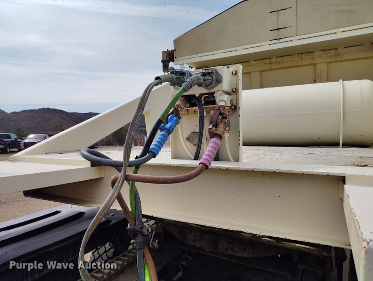 image for item BI9774 1979 Timpte 301-A bottom dump trailer