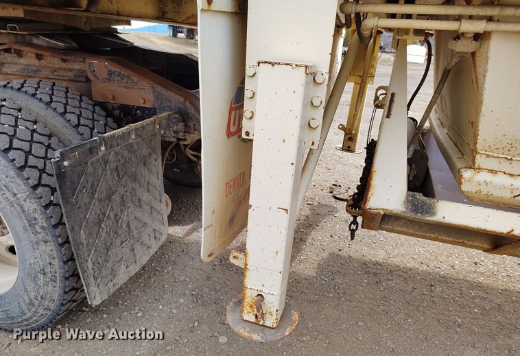 image for item BI9774 1979 Timpte 301-A bottom dump trailer