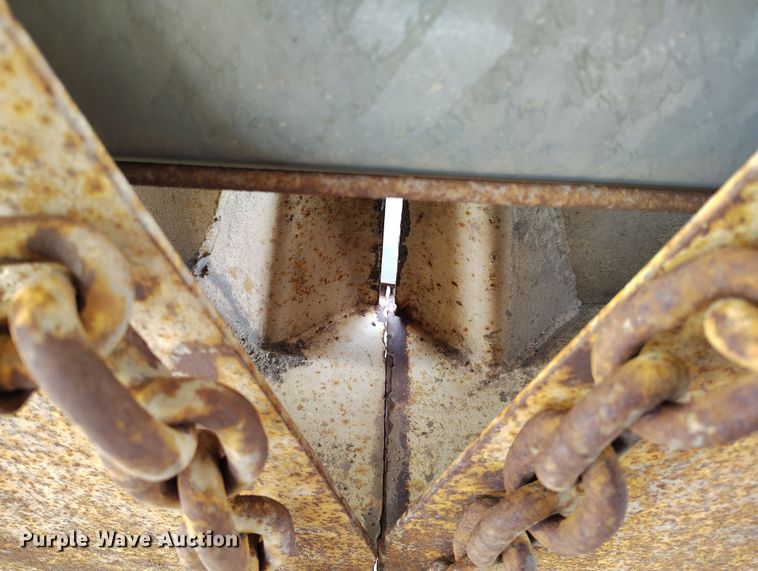 image for item BI9774 1979 Timpte 301-A bottom dump trailer