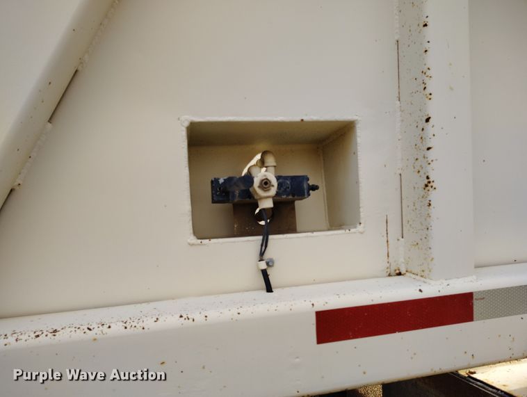 image for item BI9774 1979 Timpte 301-A bottom dump trailer