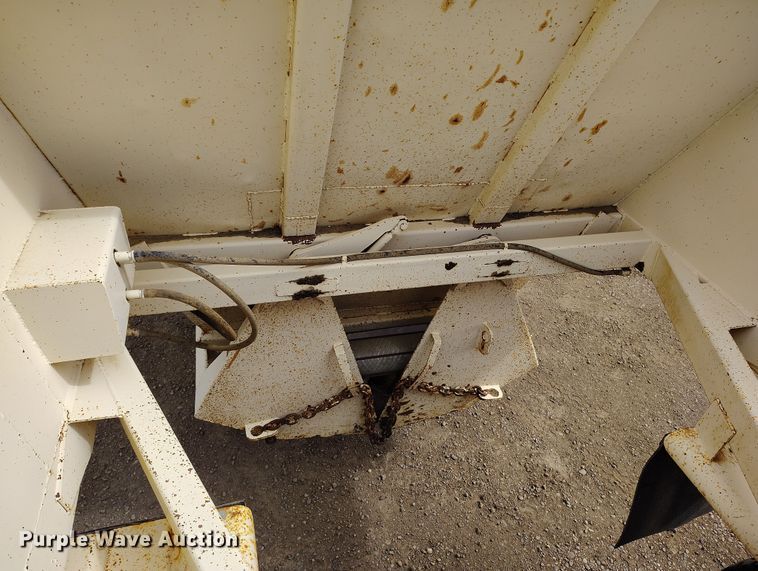 image for item BI9774 1979 Timpte 301-A bottom dump trailer