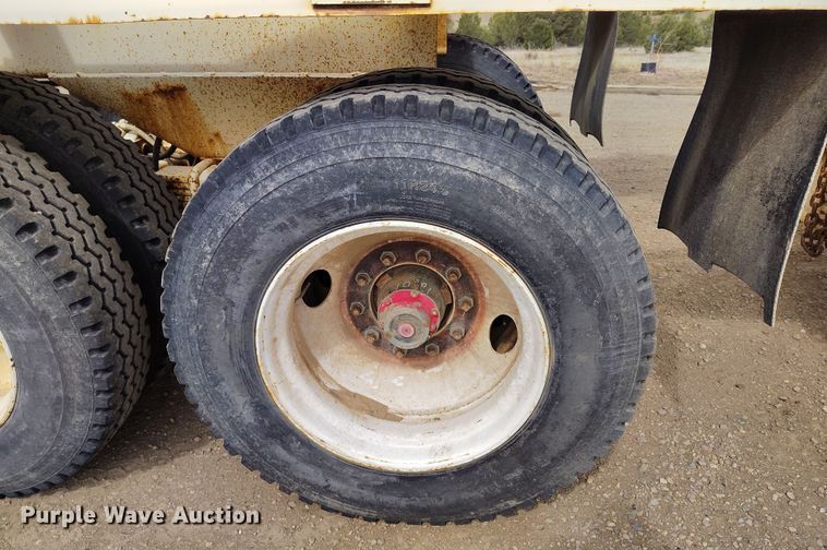 image for item BI9774 1979 Timpte 301-A bottom dump trailer