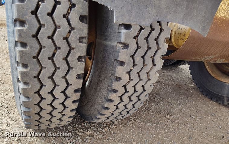 image for item BI9774 1979 Timpte 301-A bottom dump trailer