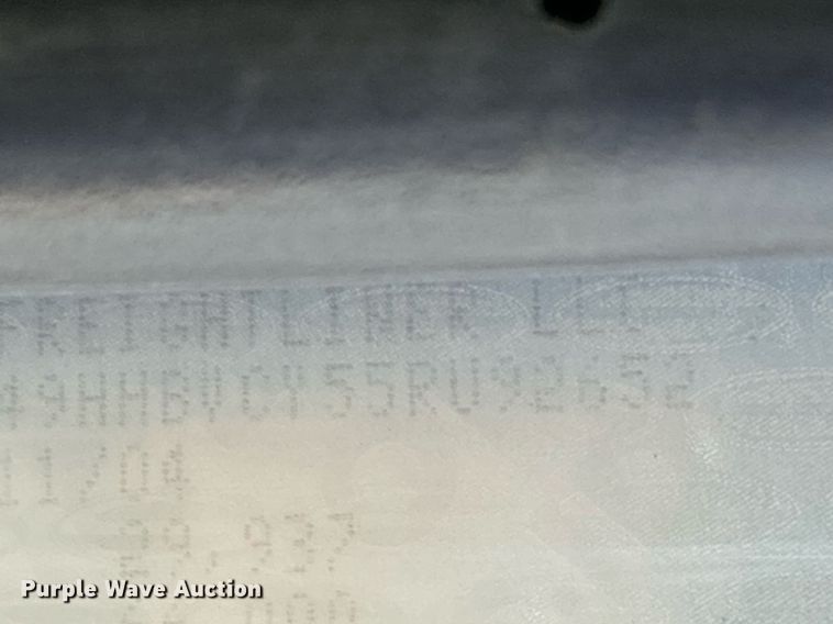 image for item DH8641 2005 Sterling  Condor refuse truck