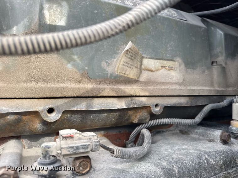 image for item DH9553 2005 Freightliner  Columbia  semi truck