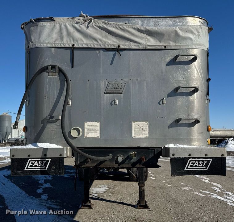 image for item DH9847 1995 East Trailer end dump trailer