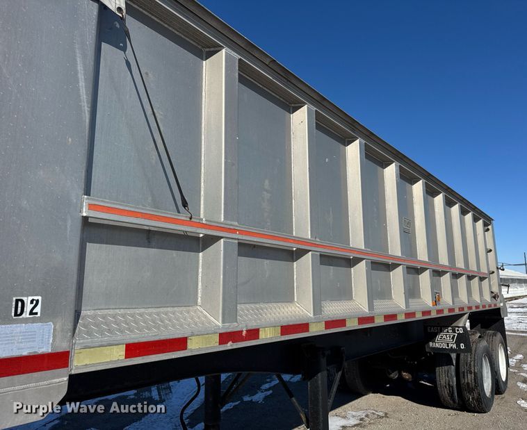 image for item DH9847 1995 East Trailer end dump trailer
