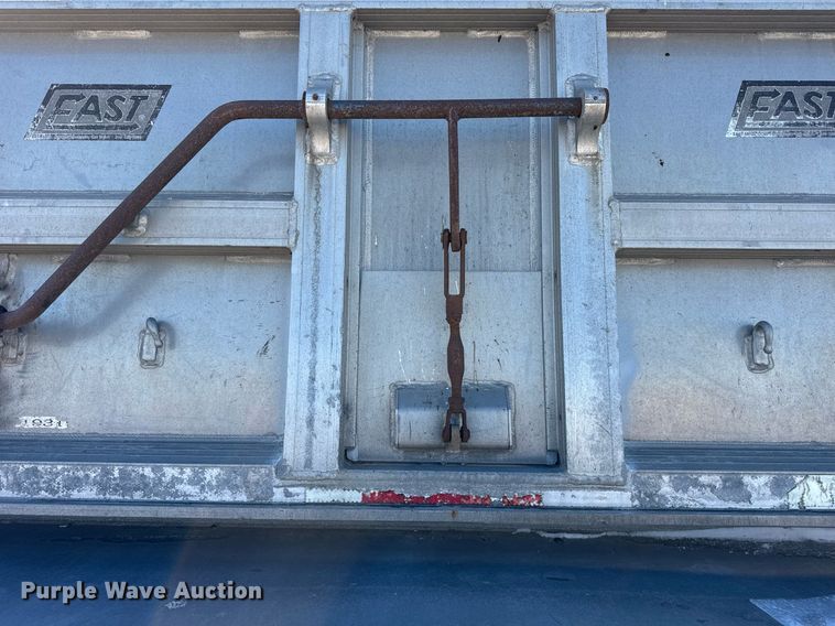 image for item DH9847 1995 East Trailer end dump trailer