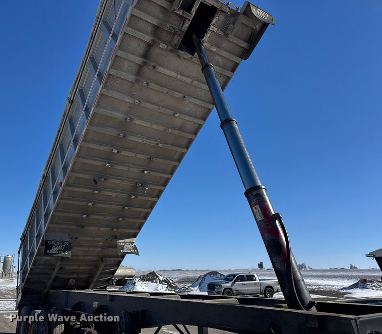 image for item DH9847 1995 East Trailer end dump trailer