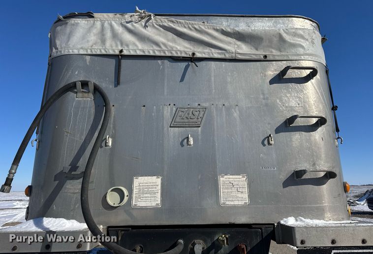 image for item DH9847 1995 East Trailer end dump trailer