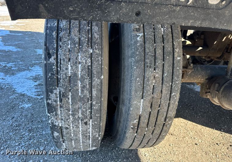 image for item DH9847 1995 East Trailer end dump trailer